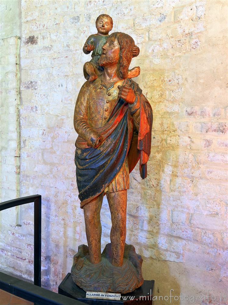 Milano - Statua di San Cristoforo nella Chiesa di San Cristoforo sul Naviglio